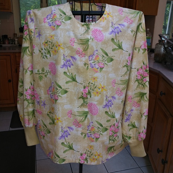 STARS of Best Medicat Jackets & Blazers - (EUC) Scrub Jacket